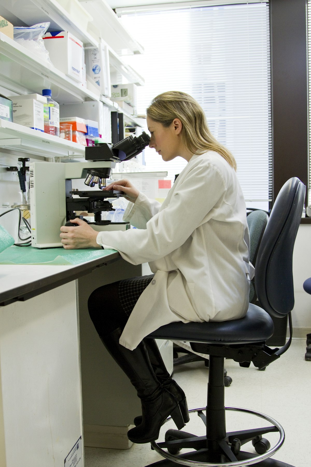 Quality and compliance in peptide manufacturing